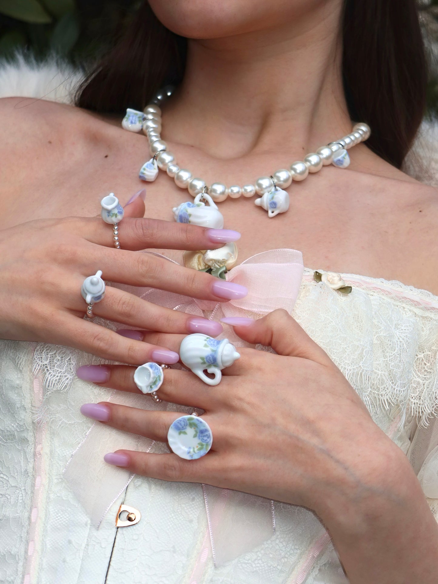 Blue tea set rings