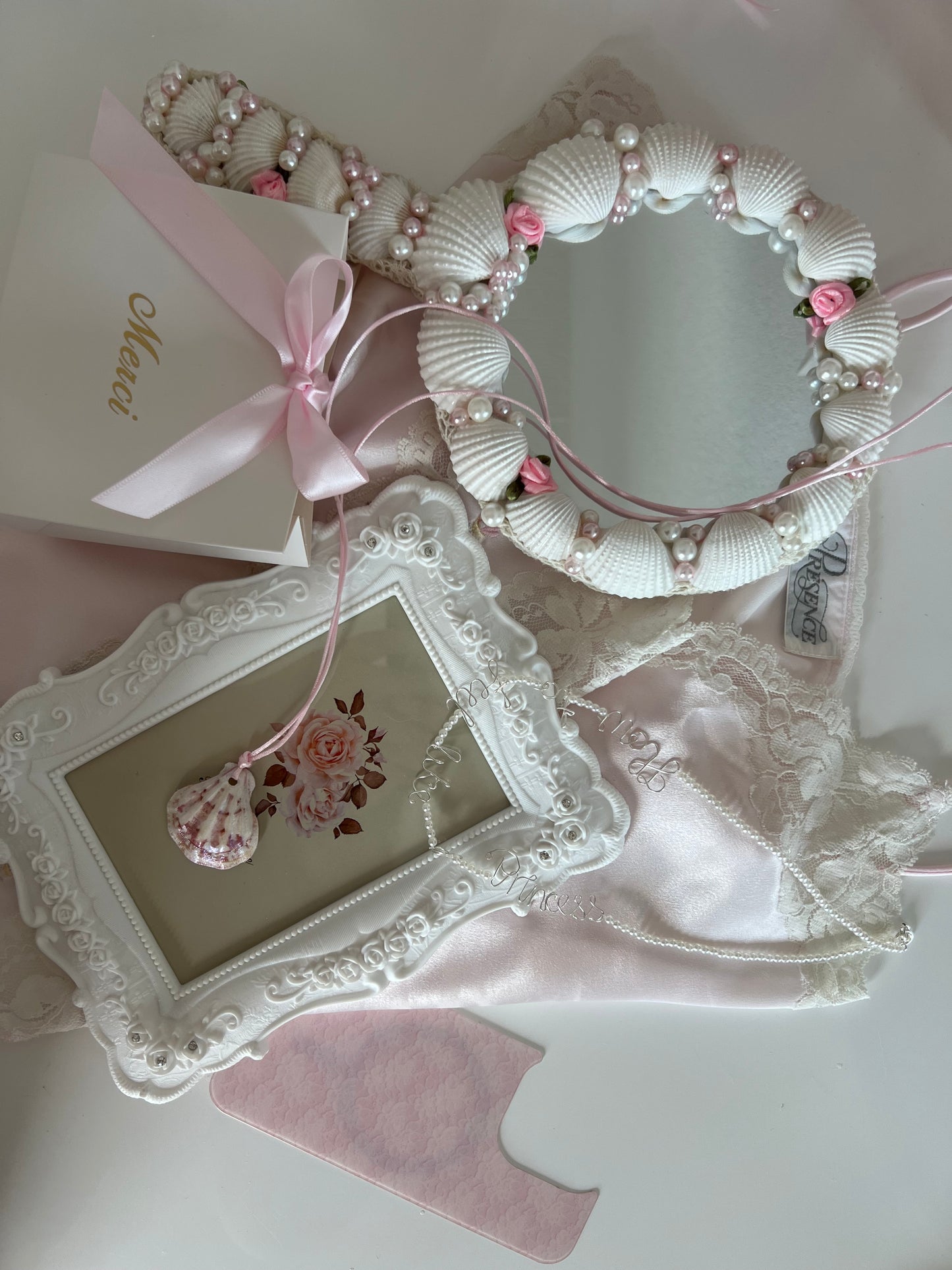 Mermaid handmirror