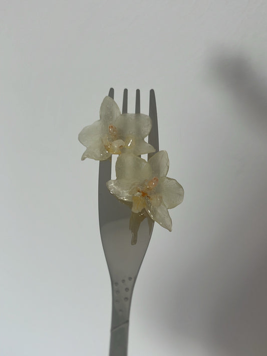 Orchid Kiss Earrings